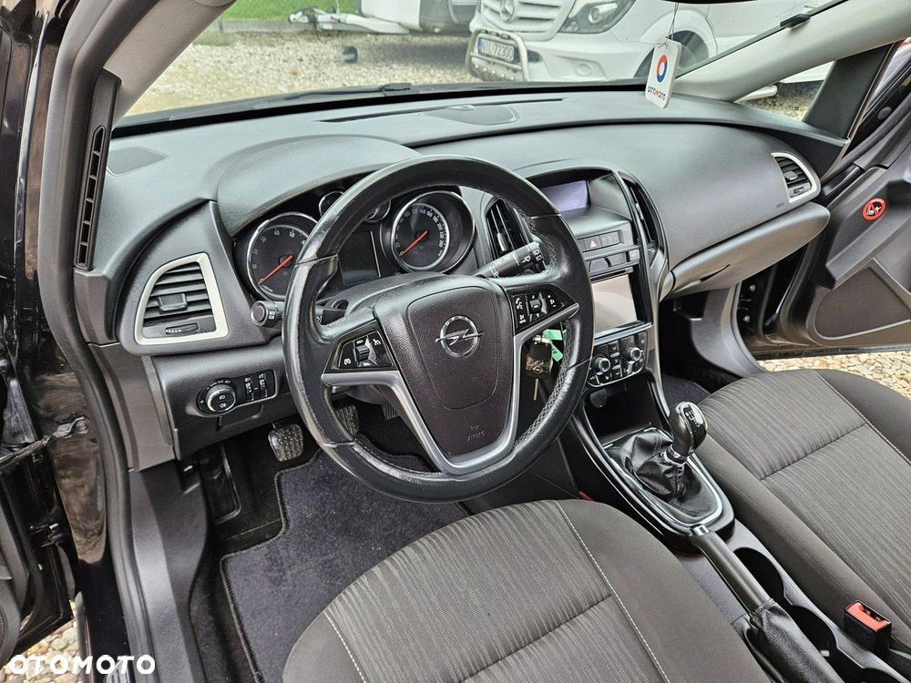 Opel Astra - 8