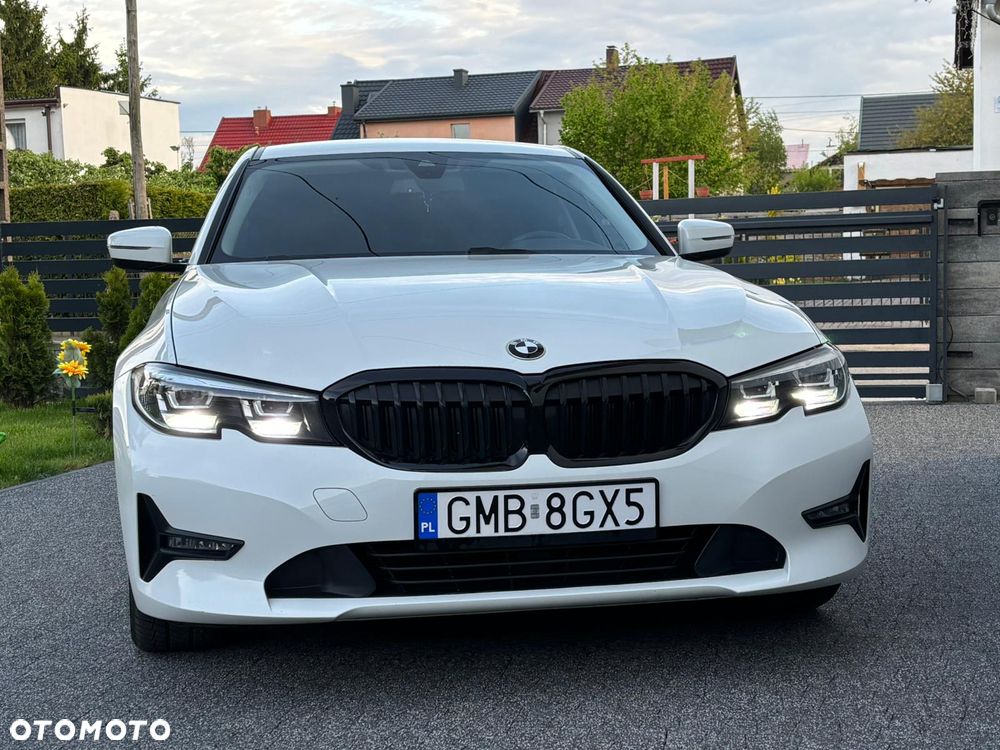 BMW Seria 3 318i - 7