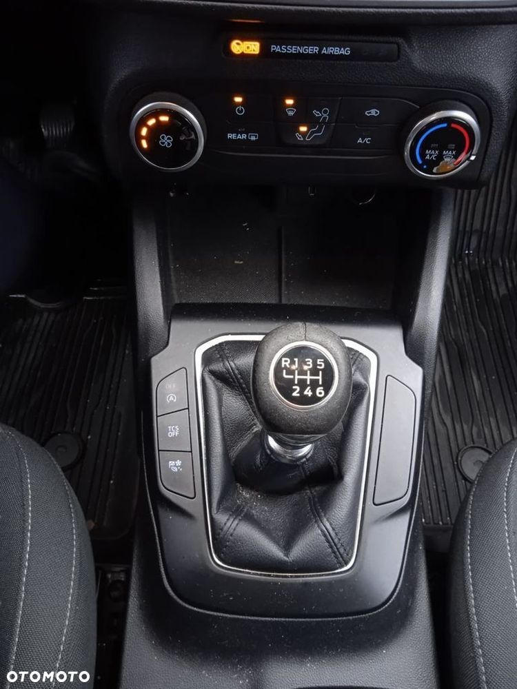 Ford Focus 1.5 EcoBlue Trend - 25