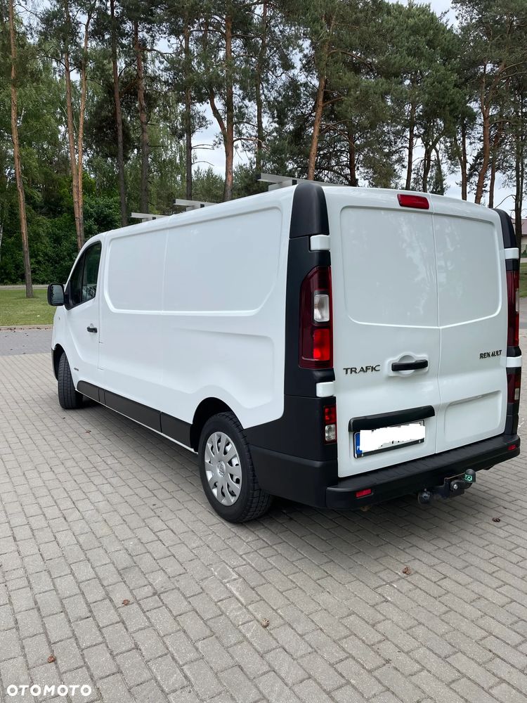 Renault TRAFIC - 2