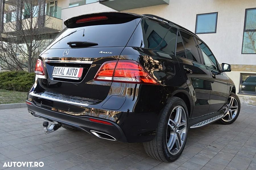 Mercedes-Benz GLE 500 e 4MATIC - 5