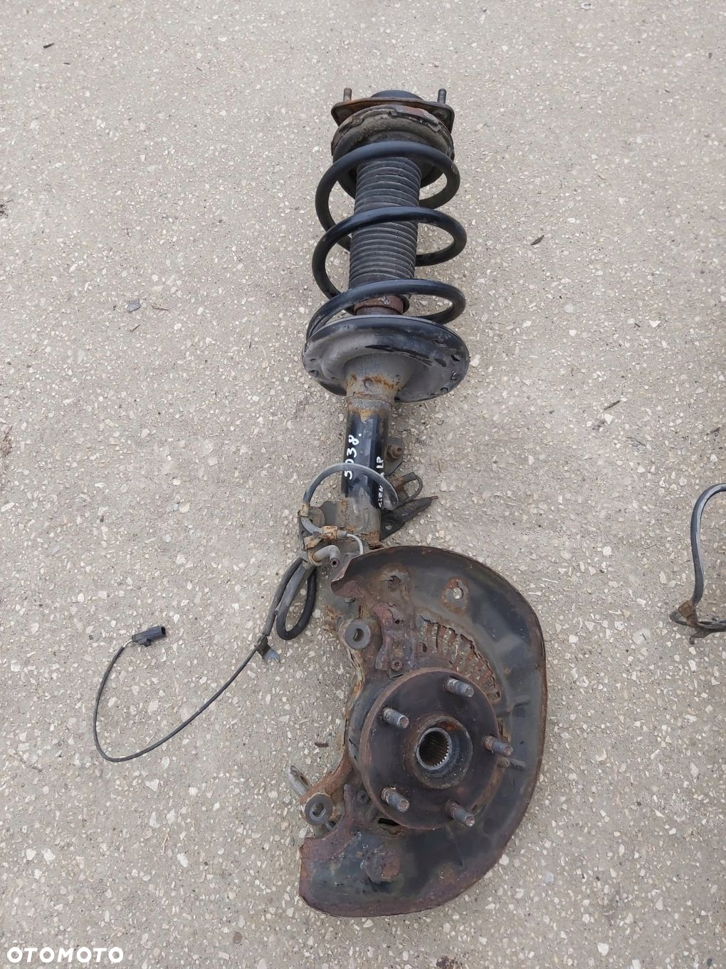 TOYOTA SIENNA mcperson LEWY zwrotnica amortyzator - 2