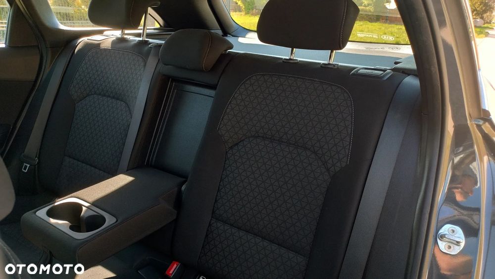 Kia Ceed 1.4 T-GDI M - 19