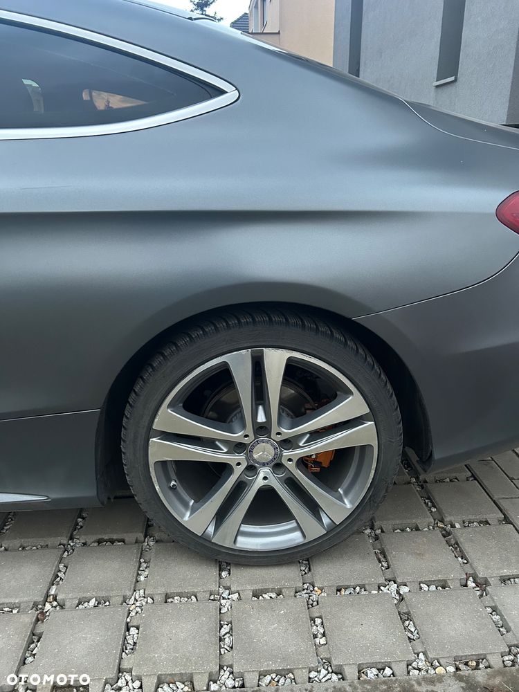 Mercedes-Benz Klasa C 300 7G-TRONIC - 13