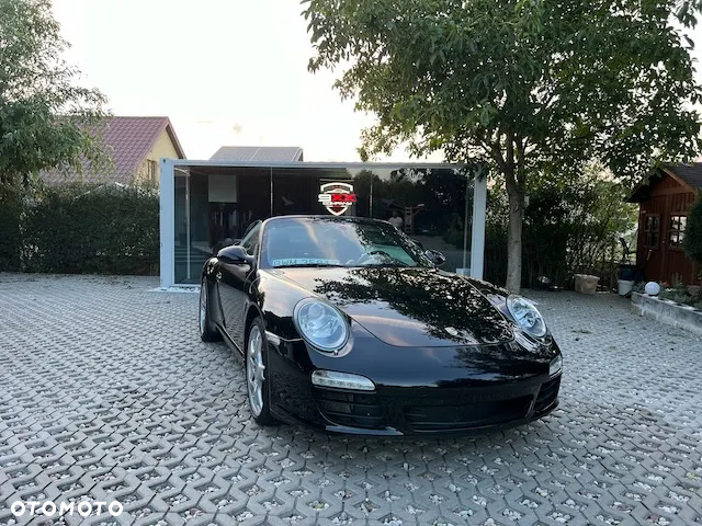 Porsche 911 Carrera Cabriolet PDK Black Edition - 2