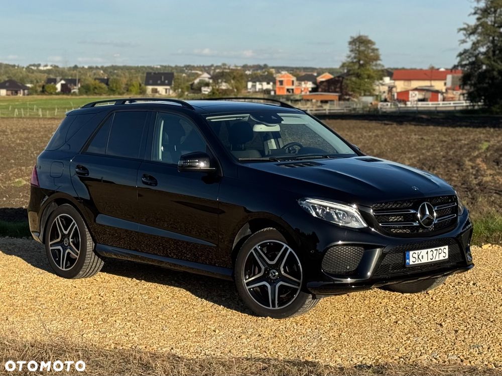 Mercedes-Benz GLE 350 d 4-Matic - 4
