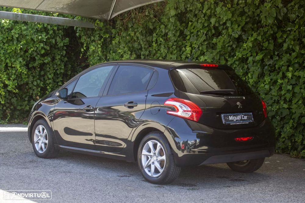 Peugeot 208 1.2 VTi Active - 11