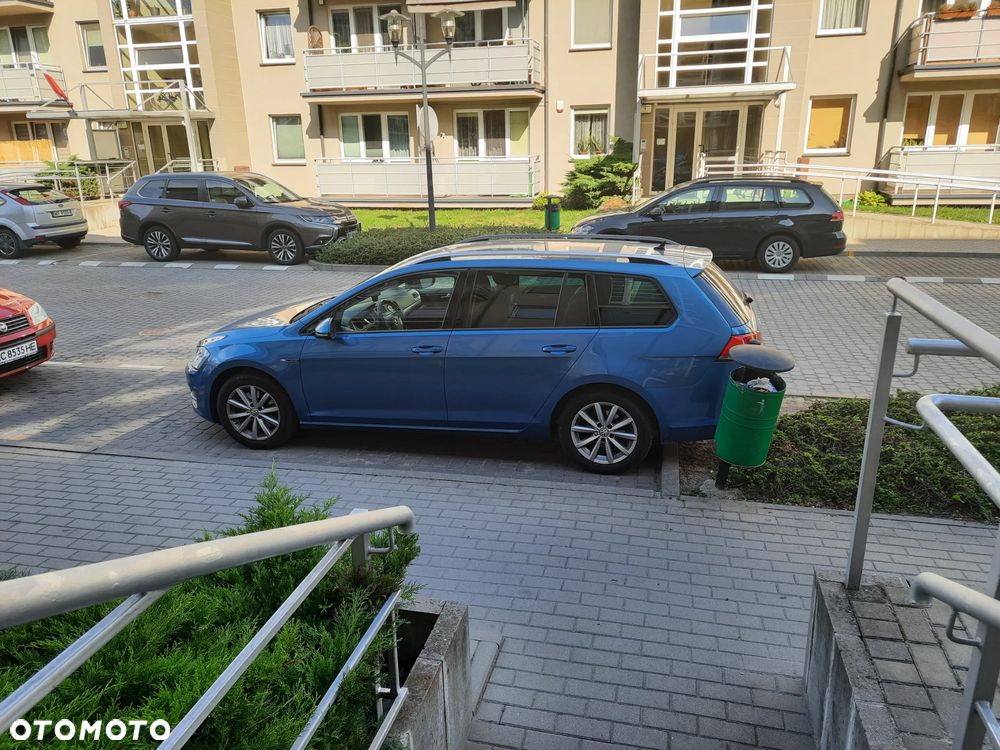 Volkswagen Golf - 16