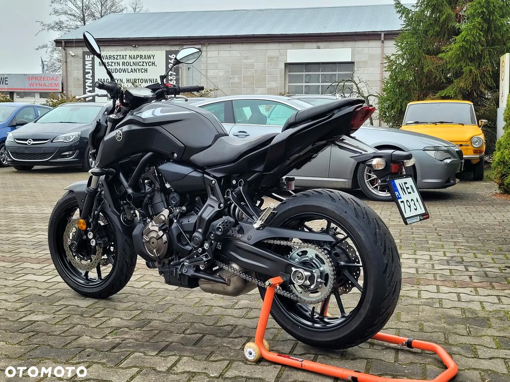 Yamaha MT - 18