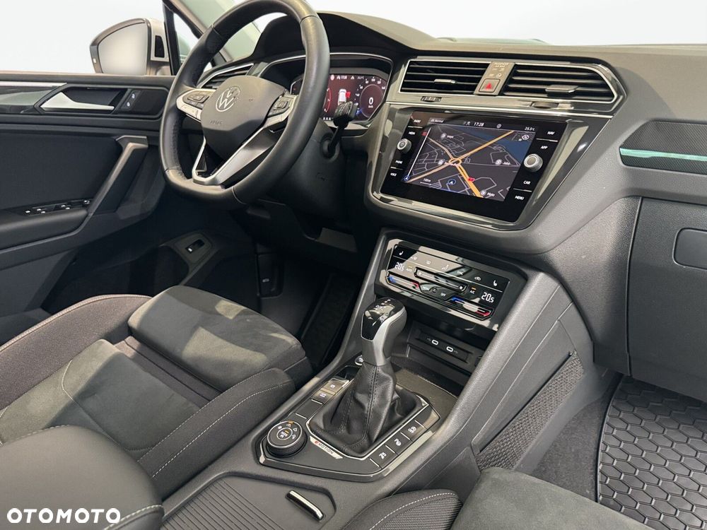 Volkswagen Tiguan - 20