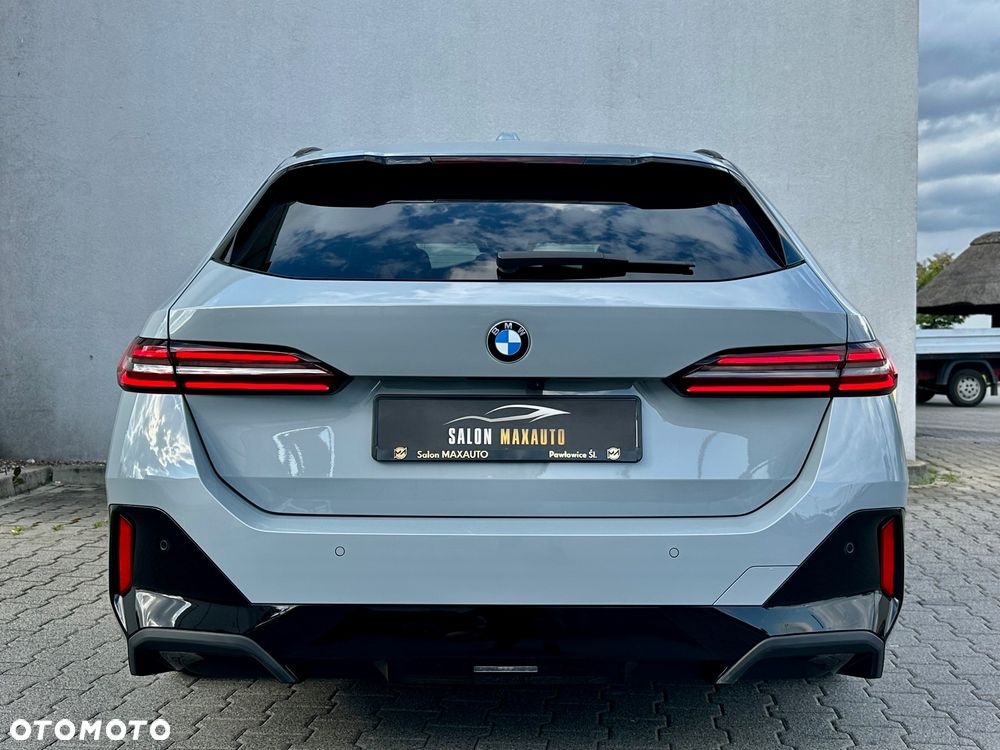 BMW Seria 5 520d xDrive mHEV M Sport - 10