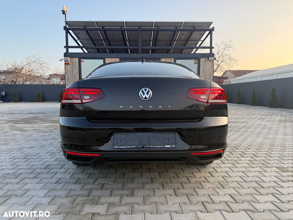Volkswagen Passat 2.0 TDI SCR DSG Business - 8