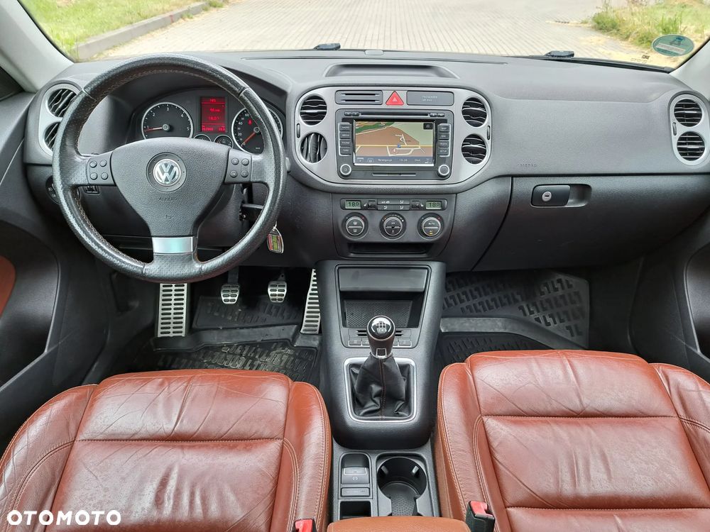 Volkswagen Tiguan - 21
