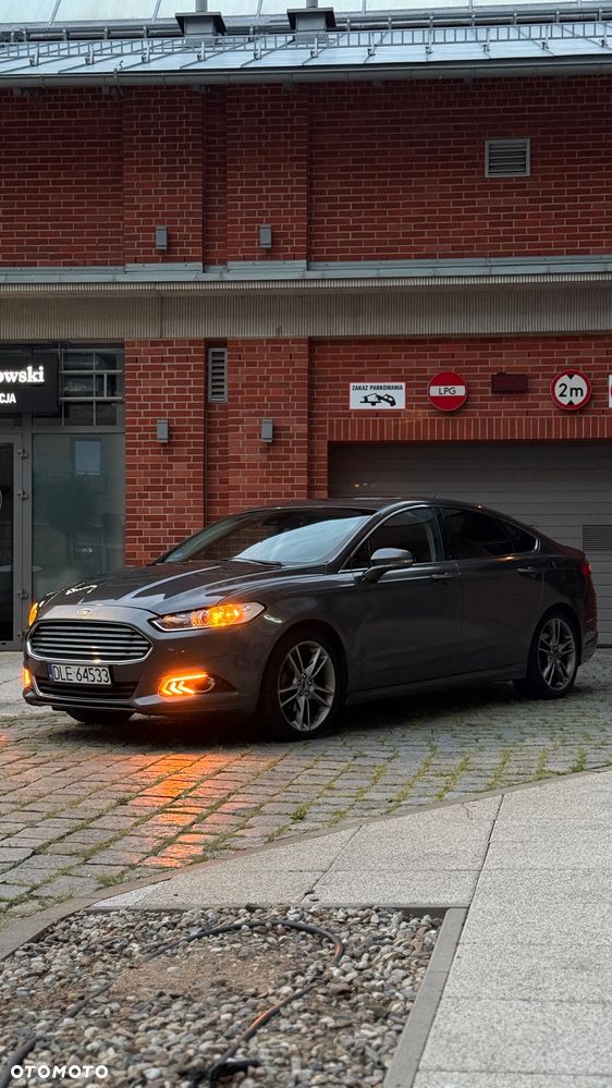 Ford Fusion, 2016