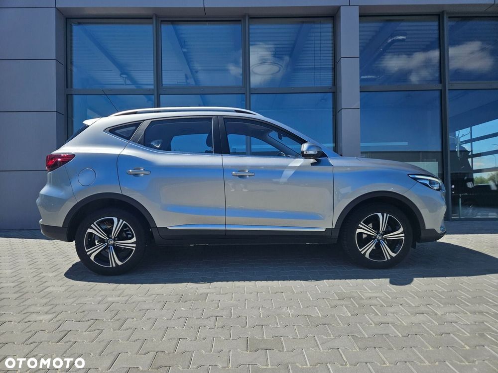 MG ZS - 3