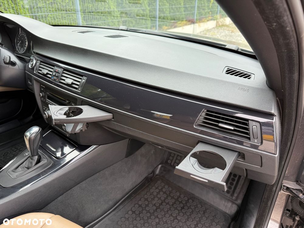 BMW Seria 3 - 39