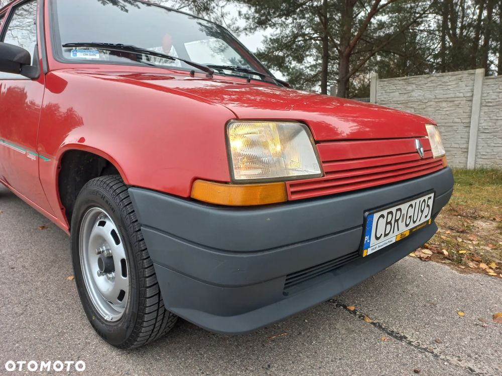 Renault 5 - 38