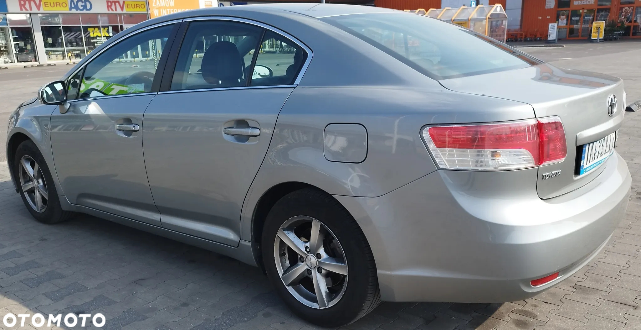 Toyota Avensis - 3