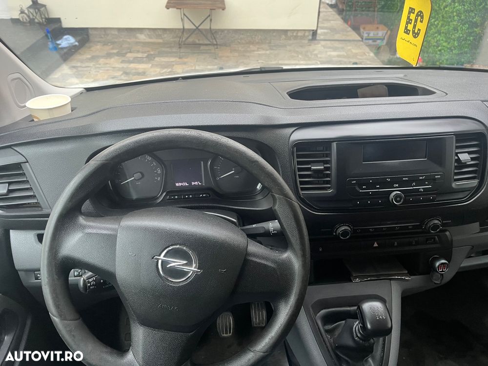 Opel Vivaro - 6