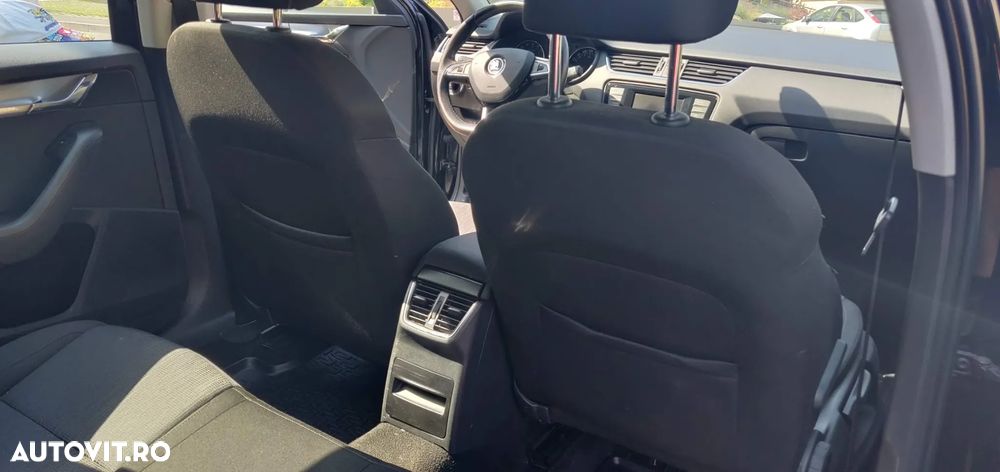 Skoda Octavia 1.6 TDI ELEGANCE - 4