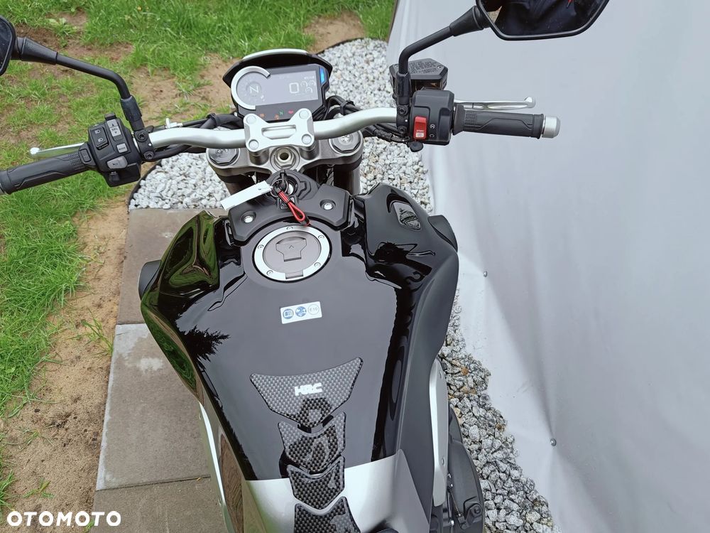 Honda CB - 18