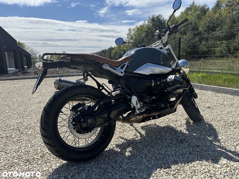 BMW R - 12