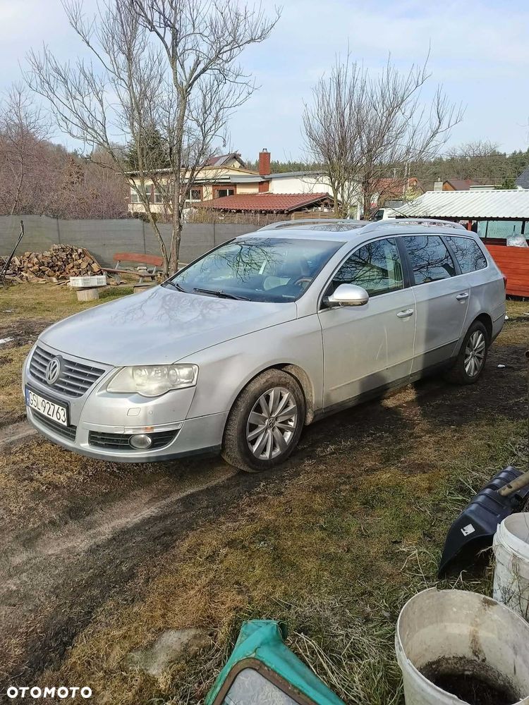 Volkswagen Passat - 4