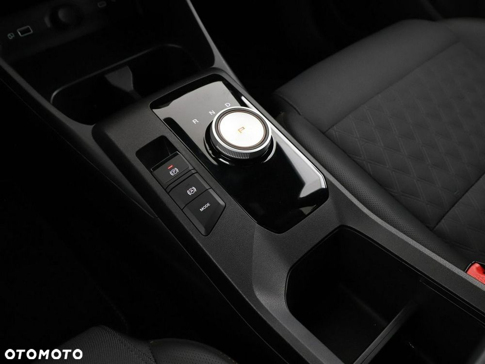 MG MG3 3 Hybrid+ Luxury - 28