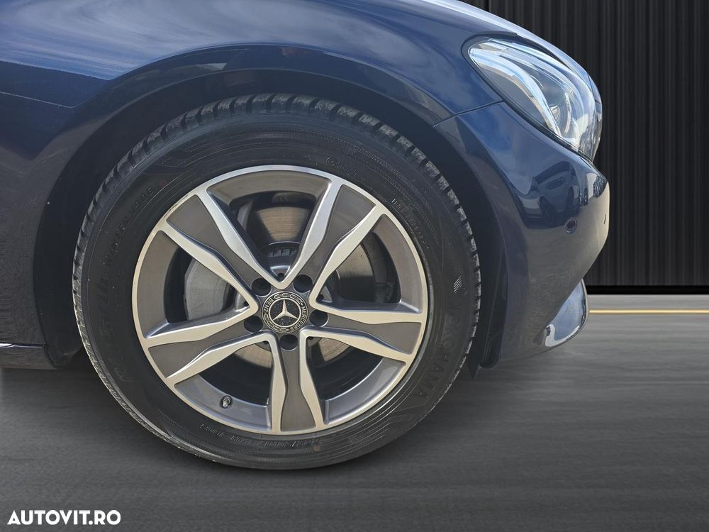 Mercedes-Benz C 250 - 15