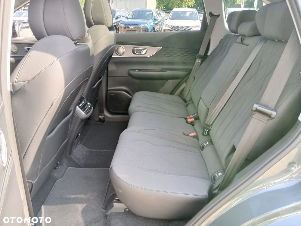 Chery Tiggo 8 1.5 T-GDI Super Hybrid Prestige DCT - 23