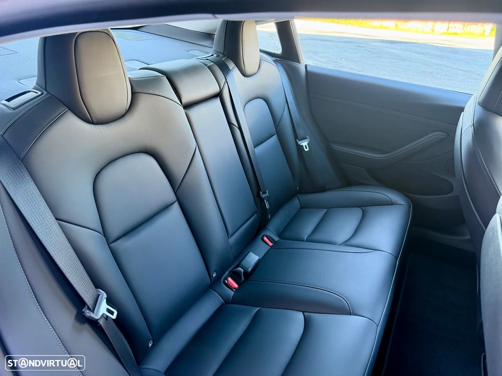 Tesla Model 3 Performance Dual Motor AWD - 11