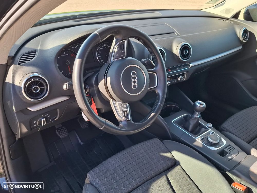 Audi A3 Limousine 1.6 TDI Sport - 7