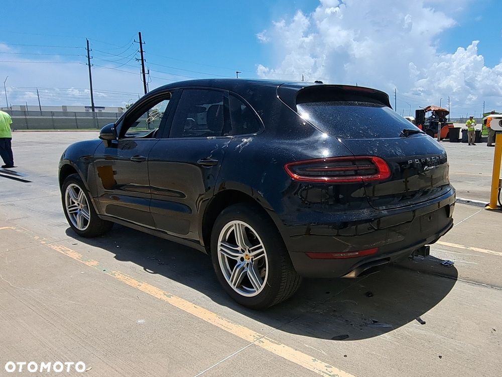 Porsche Macan - 21