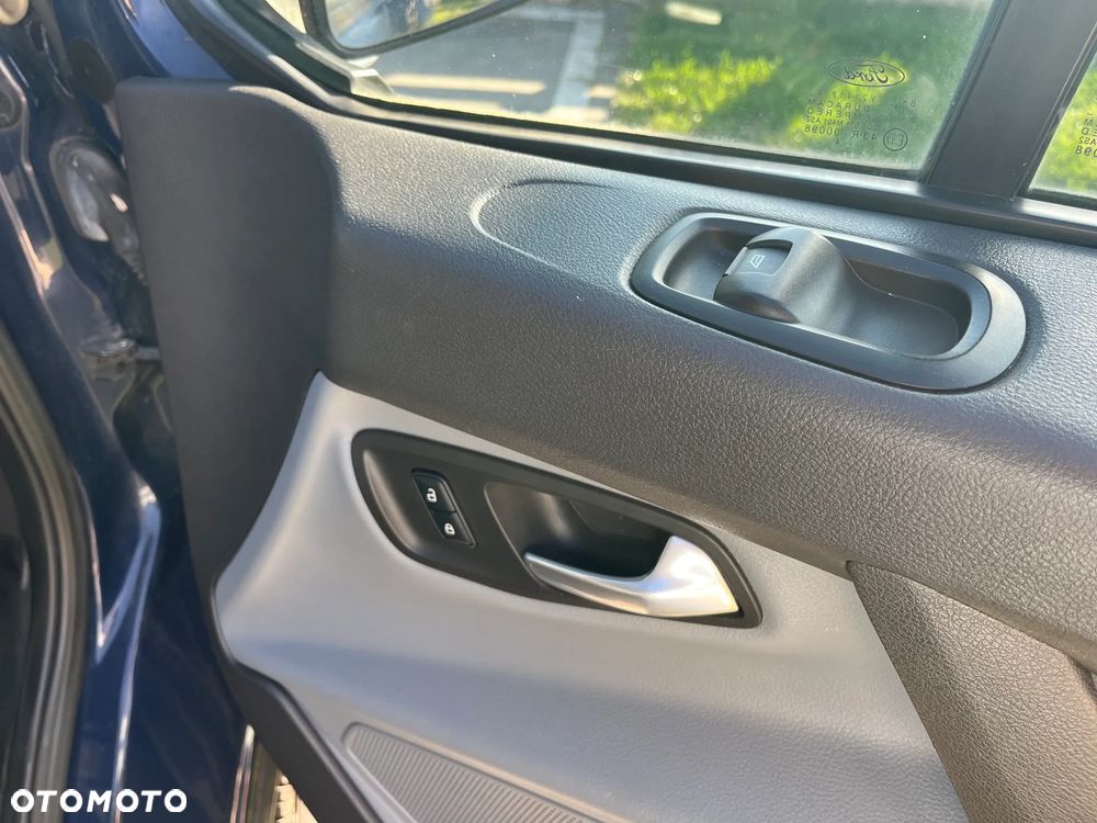 Ford Transit Custom - 22