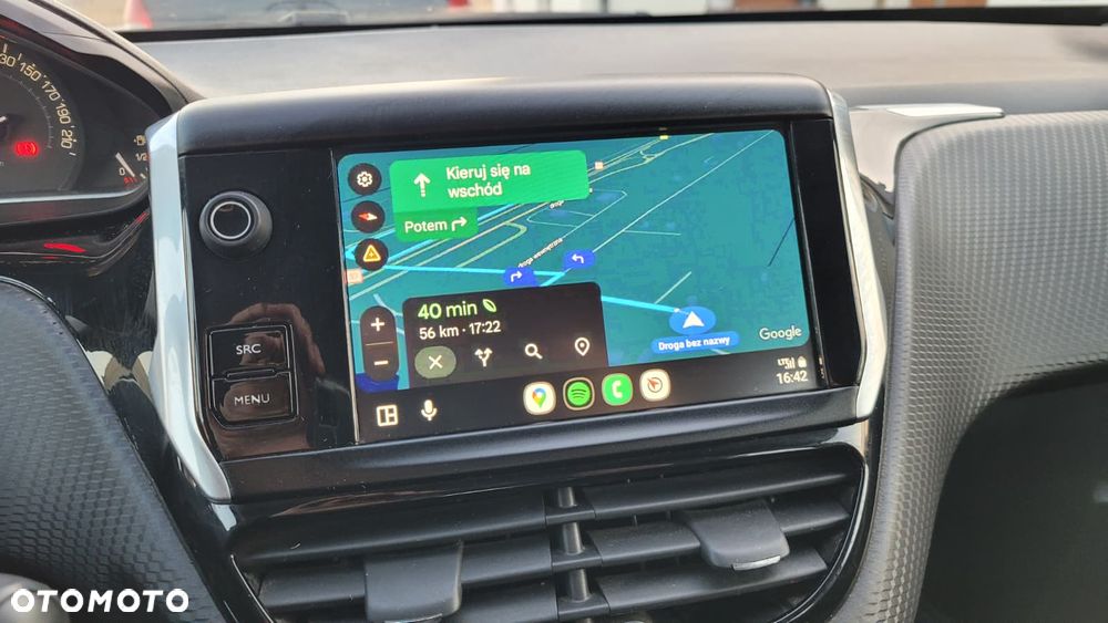 Peugeot 2008 1.2 Pure Tech Active - 7