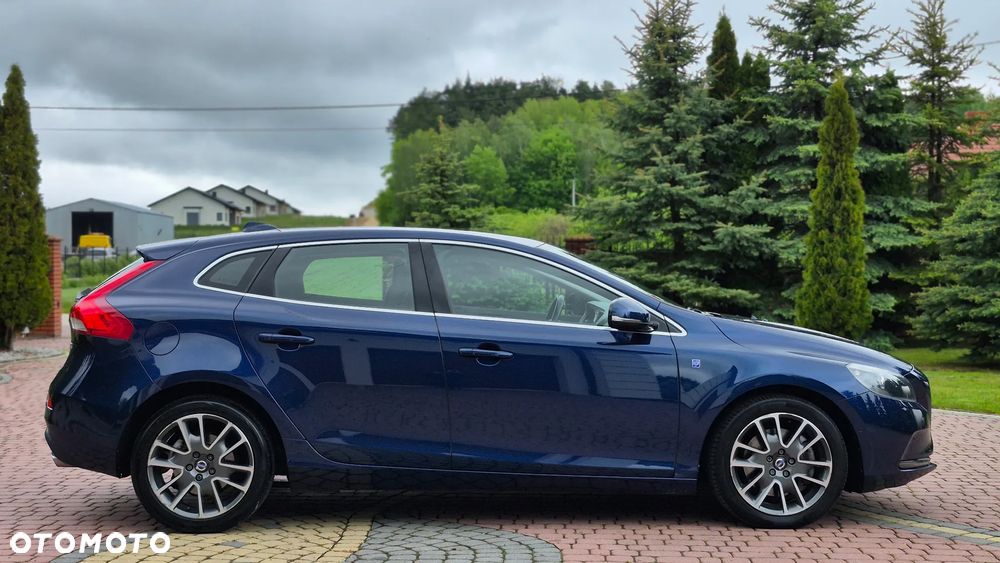 Volvo V40 D4 Ocean Race - 4