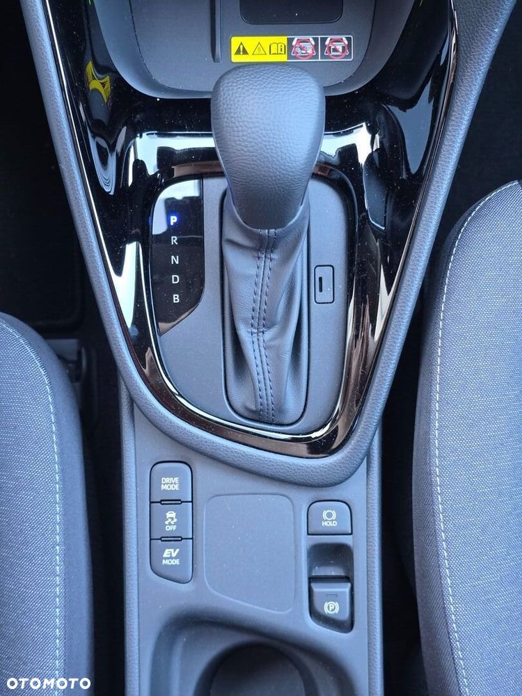 Toyota Yaris Hybrid 1.5 Style - 14
