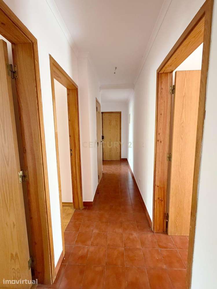 Luminoso T2 em São Miguel das Encostas, Carcavelos – Pronto a habitar - Grande imagem: 4/10