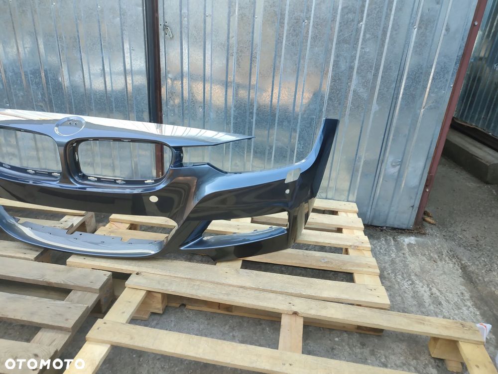 zderzak przód przedni bmw f30 f31 01.12-12.19r xenon x4 pdc m-pakiet 475 – Black Sapphire Metallic, A83 – Glaciersilver Metallic, A300 – Alpine White III, A96 – Mineral White Metallic, X10 – Tanzanite Blue II Metallic (Individual), B45 – Estoril Blue II Metallic, A89 – Imperial Blue Xirallic, 668 – Jet Black, 416 – Carbon Black Metallic, B39 – Mineralgrau Metallic, A96 – Mineral White Metallic, 416 – Carbon Black Metallic, X02 – Citrin Black Metallic (Individual), A75 – Melbourne Red Metallic, A92 – Orion Silver Metallic, C10 – Mediterranean Blue Metallic, C08 – Jucaro Beige Metallic, A76 – Deep Sea Blue Metallic, B39 – Mineralgrau Metallic, B40 – Liquid Blue Metallic, A52 – Space Grey Metallic, B53 – Sparkling Brown Metallic, B06 – Sunset Orange Metallic, C1X – Phytonic Blue Metallic, B65 – Mineral Blue Metallic, A17 – Havanna Metallic - 8