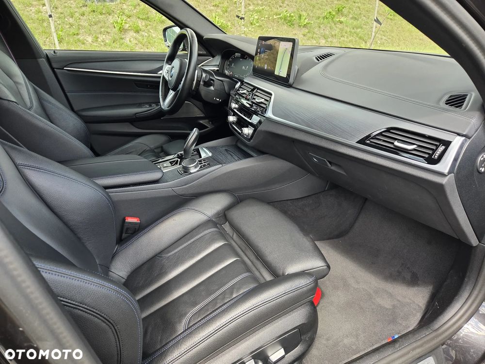 BMW Seria 5 530d xDrive mHEV M Sport sport - 20