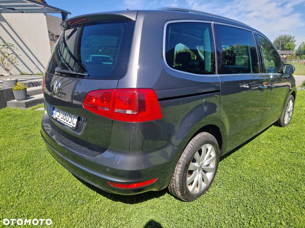 Volkswagen Sharan 2.0 TDI DSG BlueMotion Technology Highline - 4