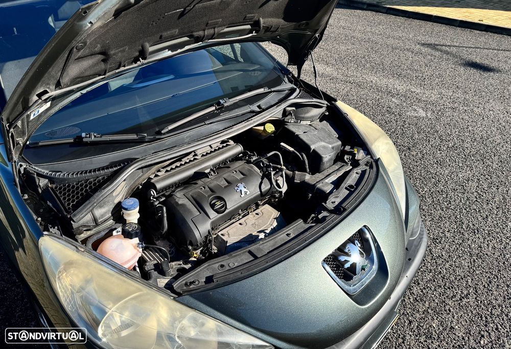 Peugeot 207 1.4 16V Sport - 5