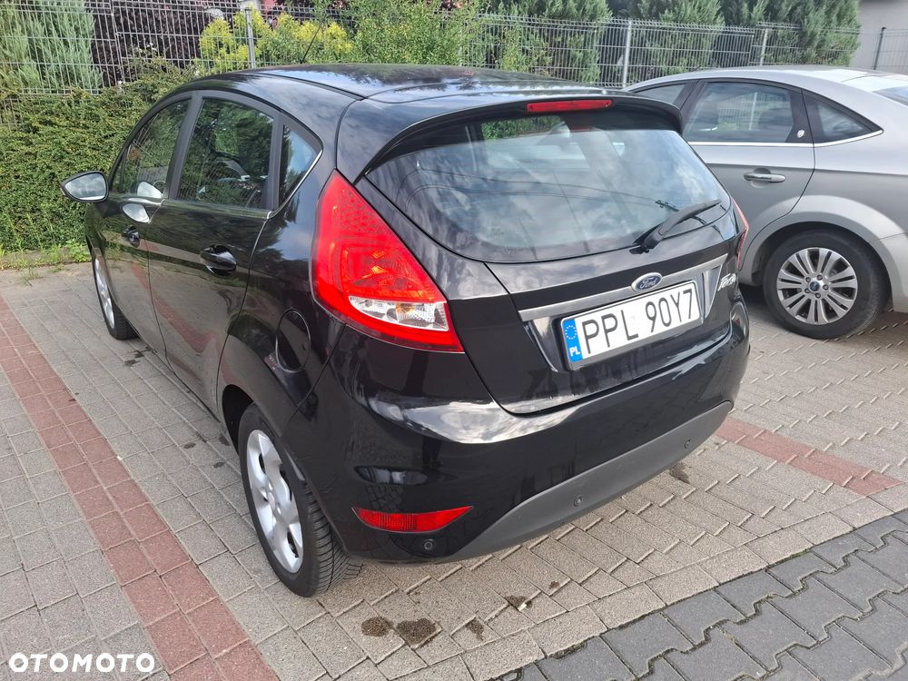 Ford Fiesta 1.6 TDCi Trend - 14