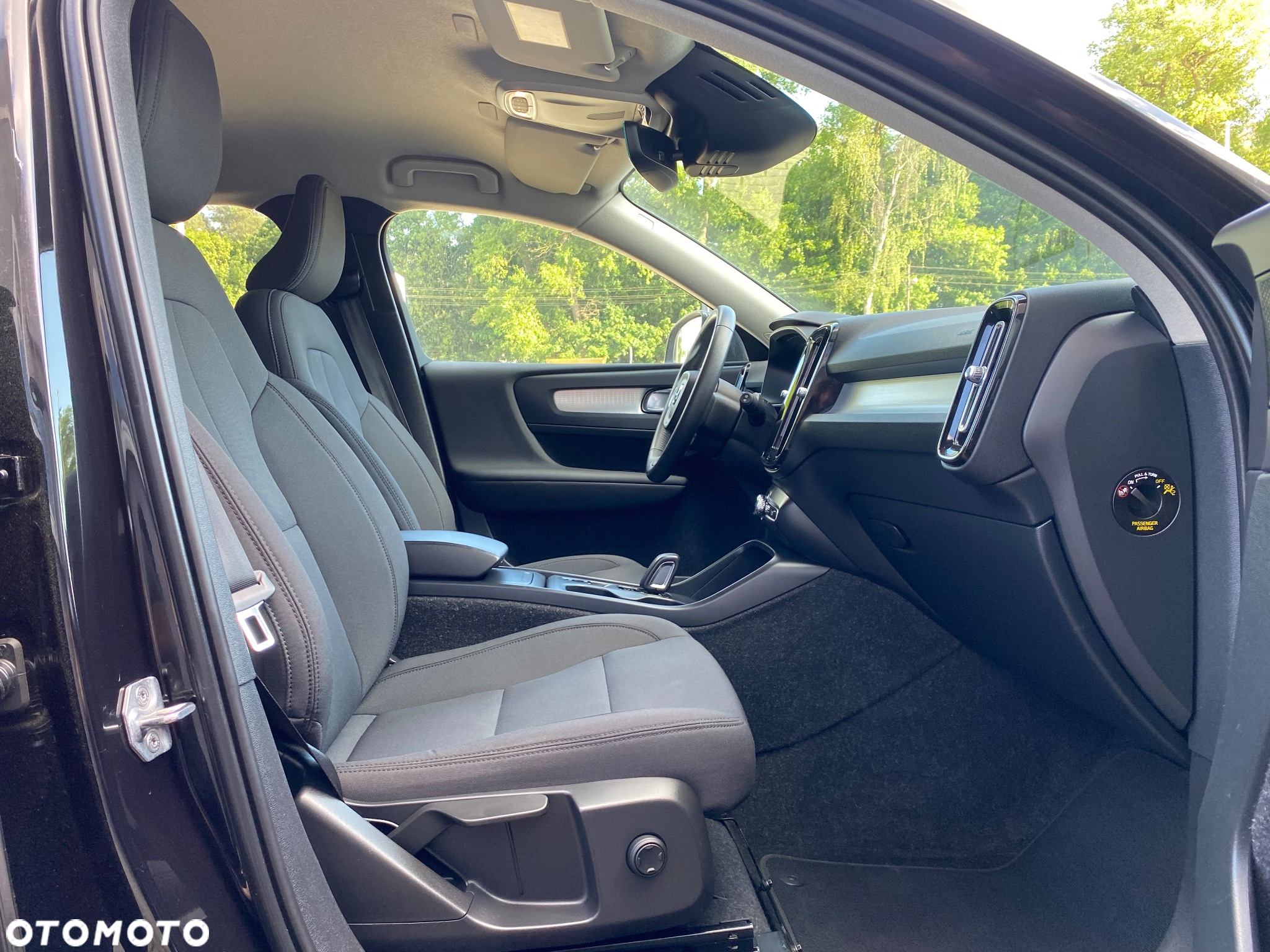 Volvo XC 40 - 33