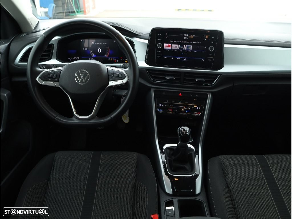 VW T-Roc 1.0 TSI Urban - 24
