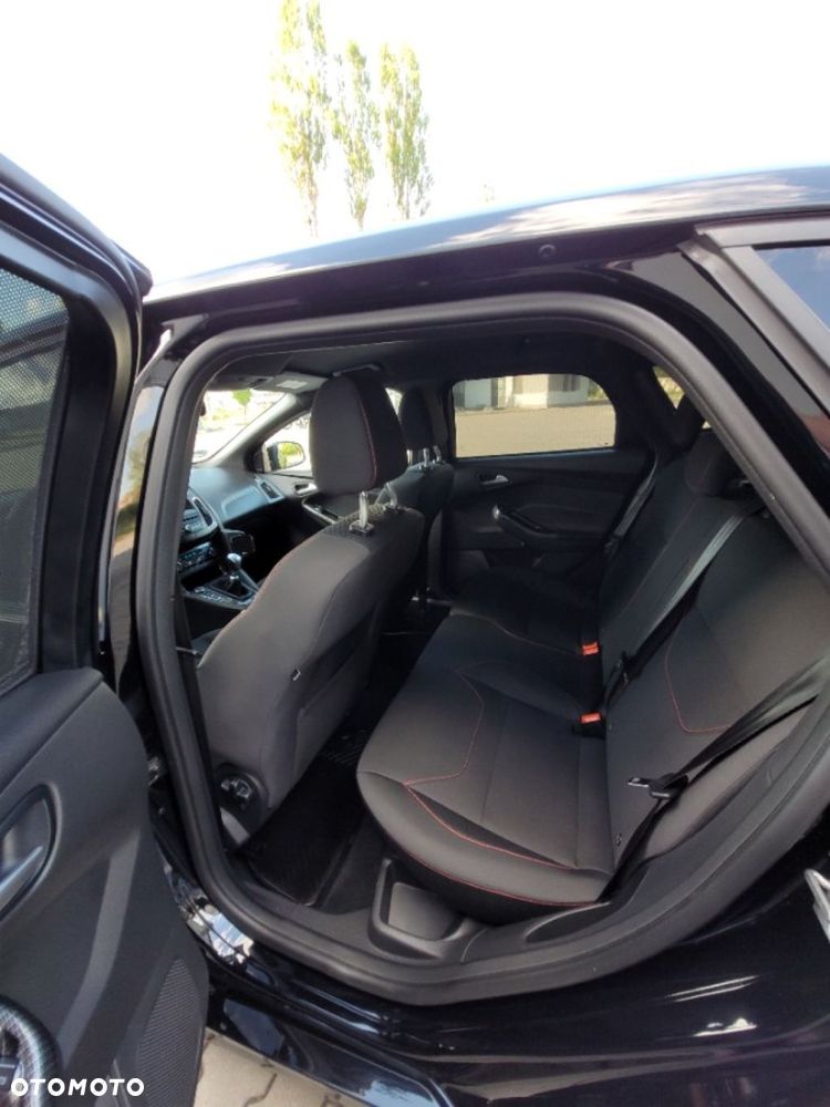 Ford Focus 2.0 TDCi ST-Line Black ASS - 12
