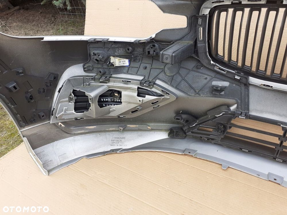 Zderzak przód Volvo S60 III V60 II 18-22r 31690589 - 5