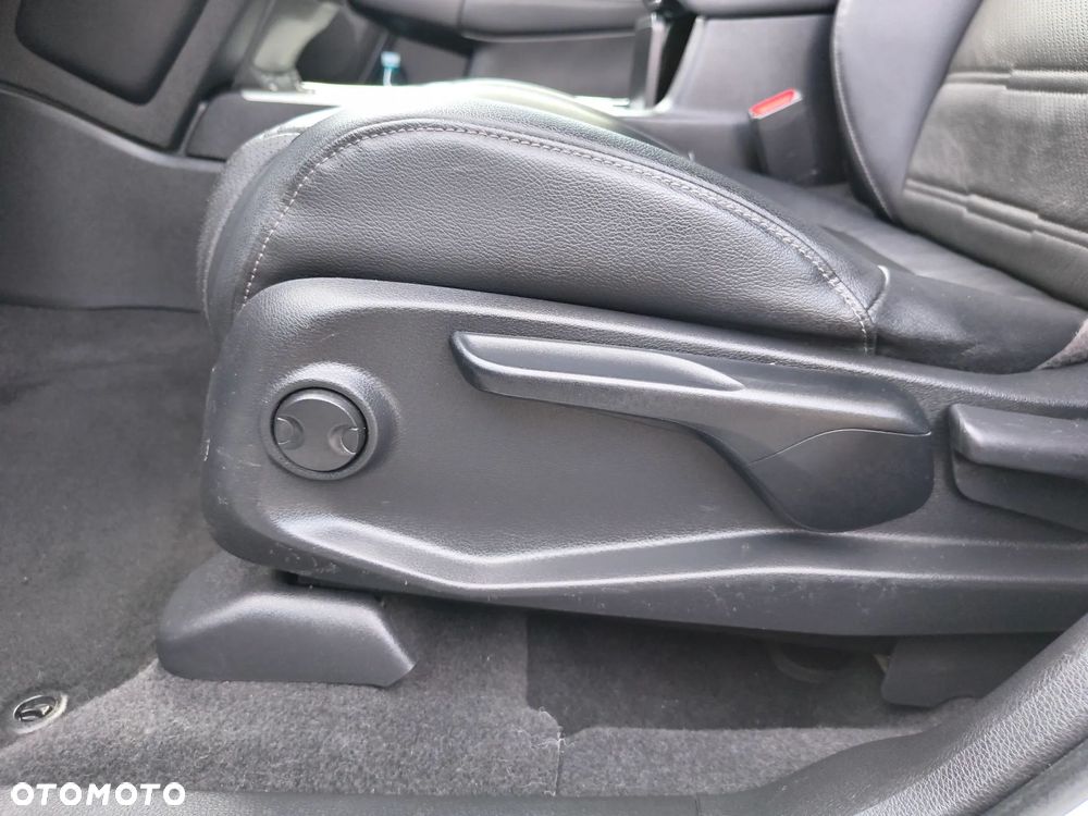 Honda CR-V e:HEV 2.0 i-MMD 2WD Elegance - 37