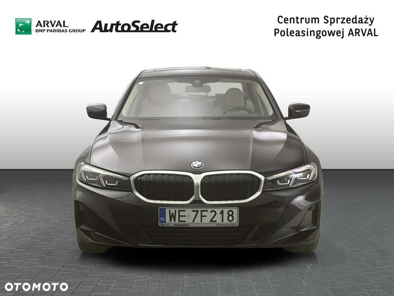 BMW Seria 3 320i - 10