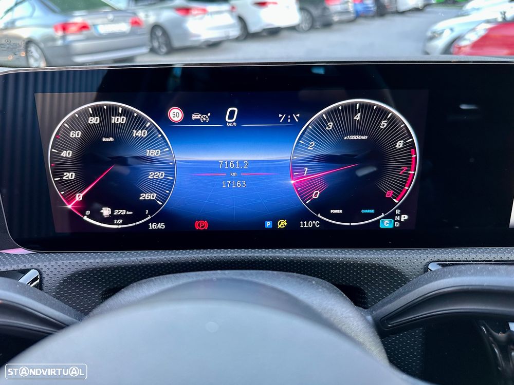 Mercedes-Benz A 200 AMG Line Aut. - 27